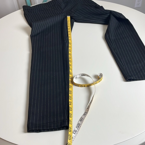 No Boundaries Black Pull on Stretch Dress pants- Junior (Large) 11-13 - Picture 13 of 14